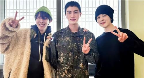 Jin de BTS comparte su primera foto con Jimin y J-Hope